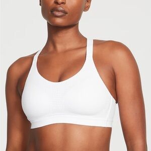 Victoria’s Secret Lightweight Mesh Sports Bra 38DD